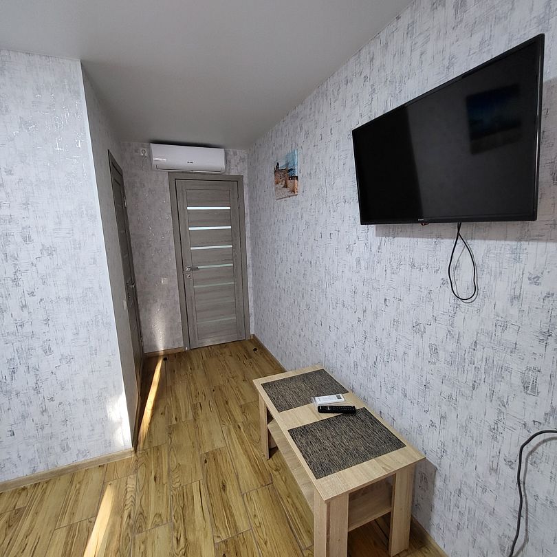 Номер 2-местный 2-комнатный (№11, этаж 1)