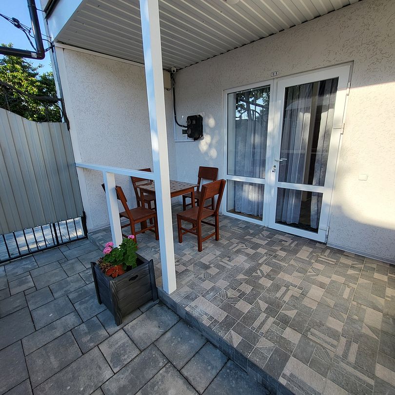 Номер 2-местный 2-комнатный (№11, этаж 1)