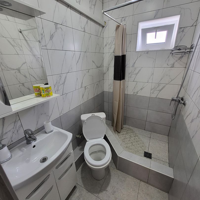 Номер 2-местный 2-комнатный (№21, этаж 2)