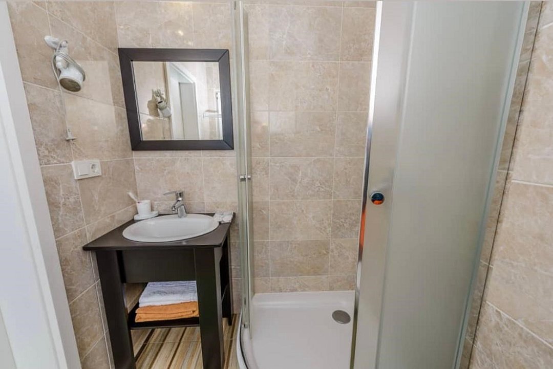 Lux 3-местный 1-комнатный