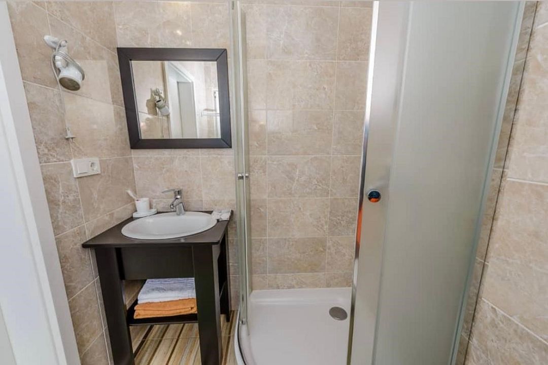 Lux 3-местный 1-комнатный