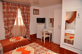 3-х местный без балкона, Гостевой дом Век, Ольгинка