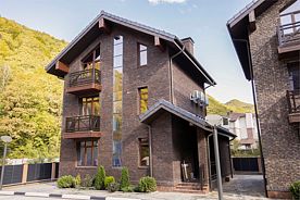 Шале Премиум с видом на горы (услуги SPA-центра – в подарок), Коттедж Горки Вилладж, Эстосадок