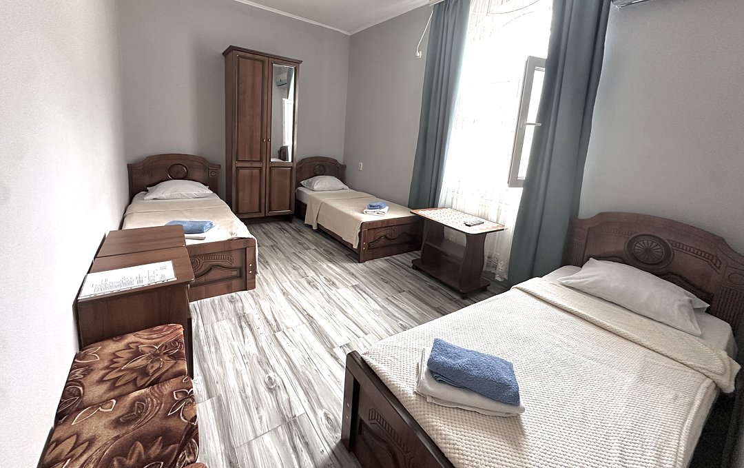 Эконом 3-местный