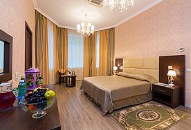 1-мест. (разм. в 2-мест.) 2-комн. люкс, корп. 5, Гостевой дом им. Анджиевского - корпус «Вилла Герман», Ессентуки