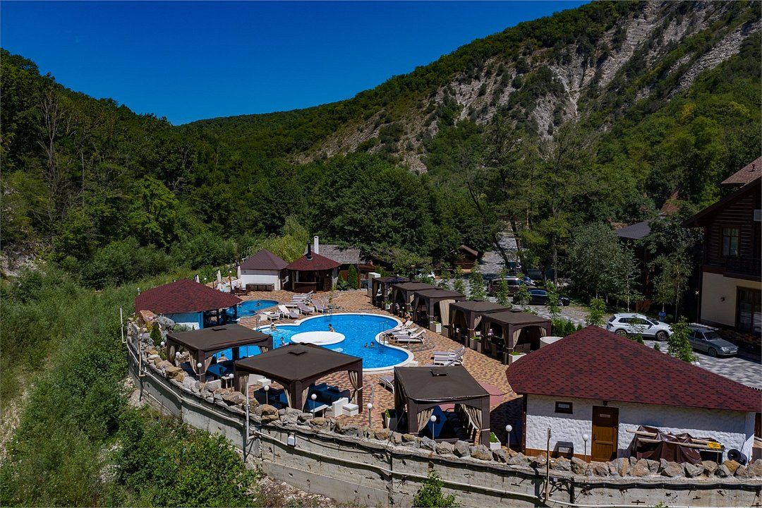 Загородный клуб Лесная Заимка, Геленджик, Краснодарский край
