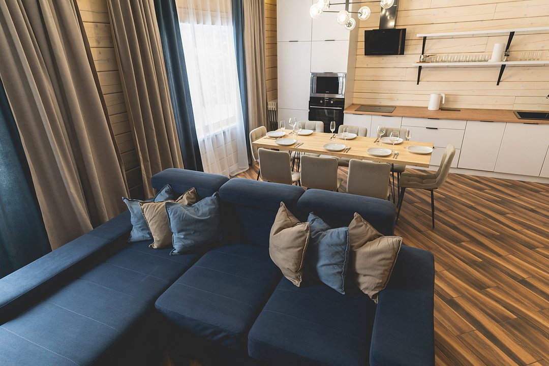 Дом 10-местный 6-комнатный