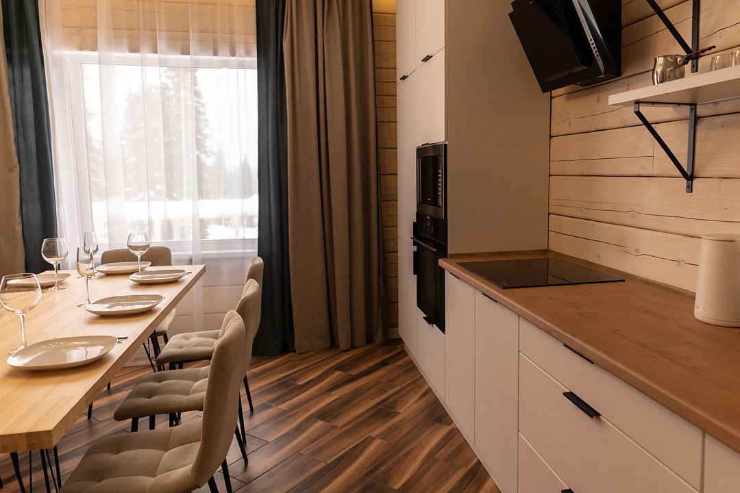 Дом 10-местный 6-комнатный