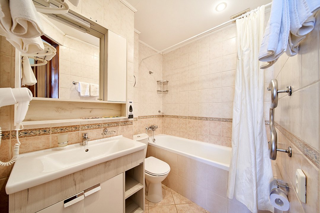 Люкс 3-местный 2-комнатный (№2)