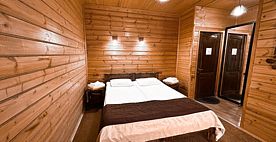 Двухместный номер Standard Compact с балконом двуспальная кровать, База отдыха Терем у реки, Каменномостский