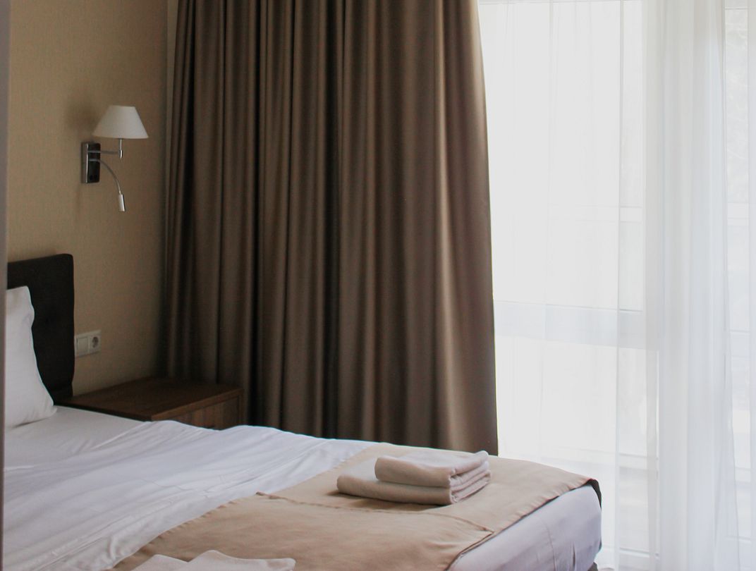 Стандартный 2-местный 1-комнатный категория «В» (с балконом, корпус №1)