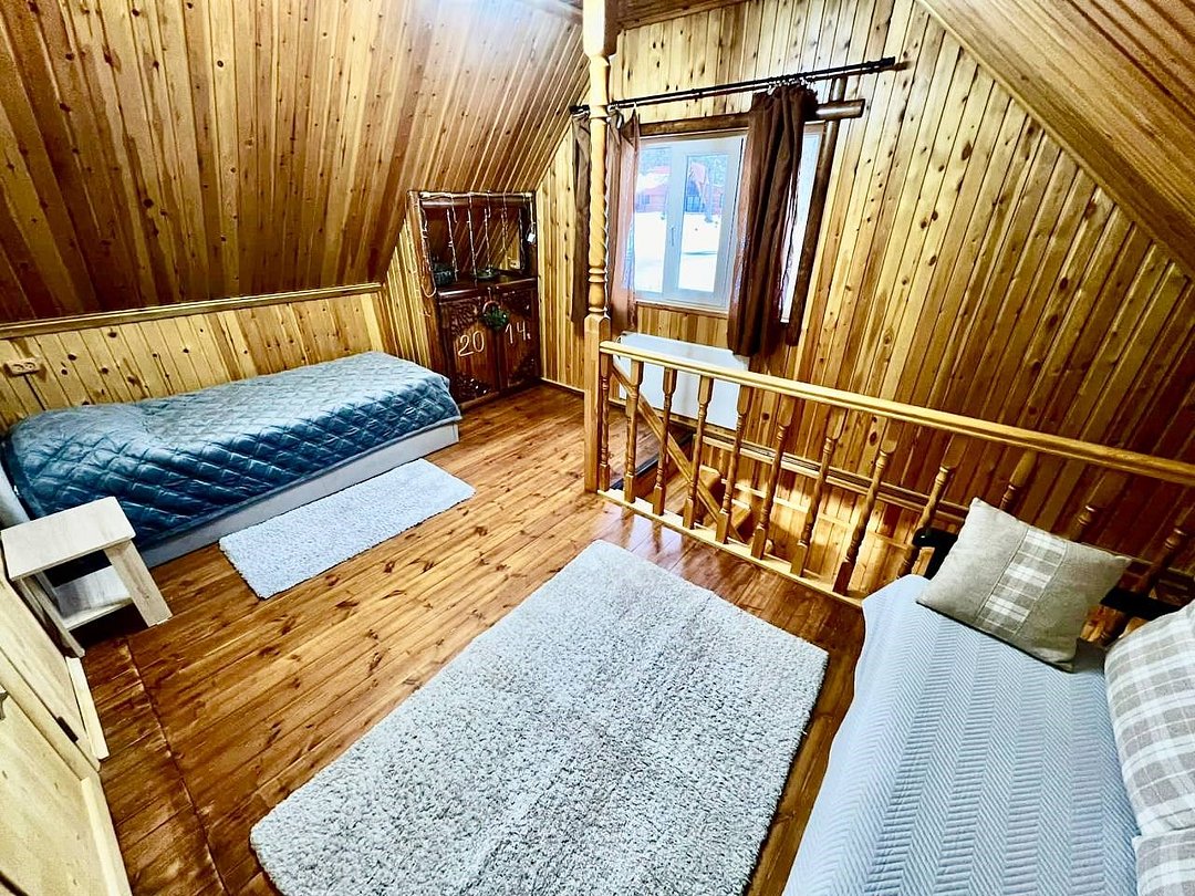 Коттедж 5-местный (Дом с баней)