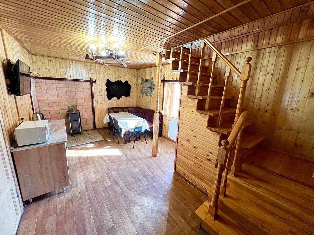 Коттедж 5-местный (Дом с баней)