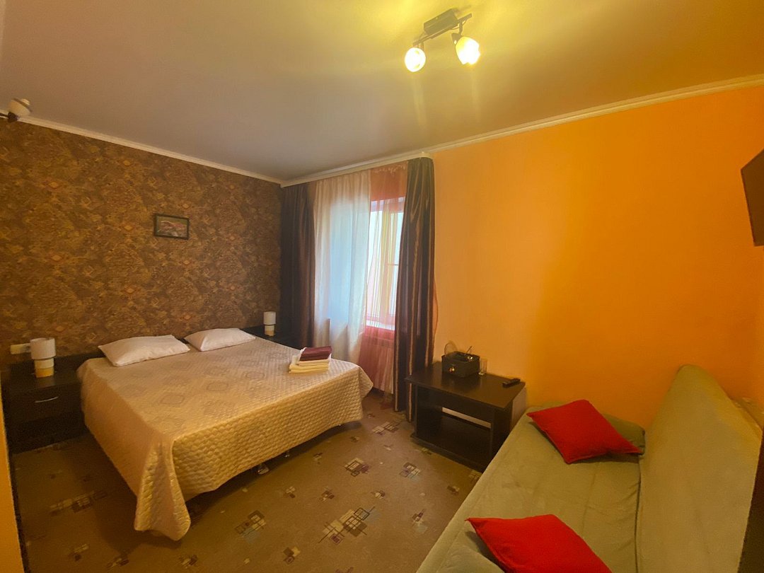 Стандартный 2-местный 1-комнатный (с диваном)