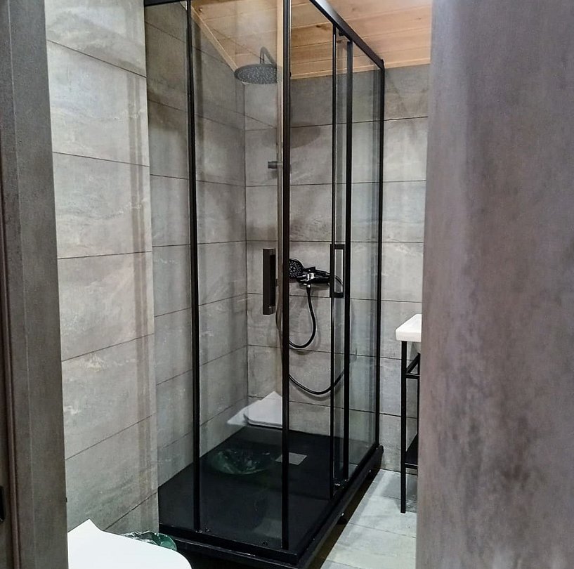 Барн 6-местный 3-комнатный Фламинго