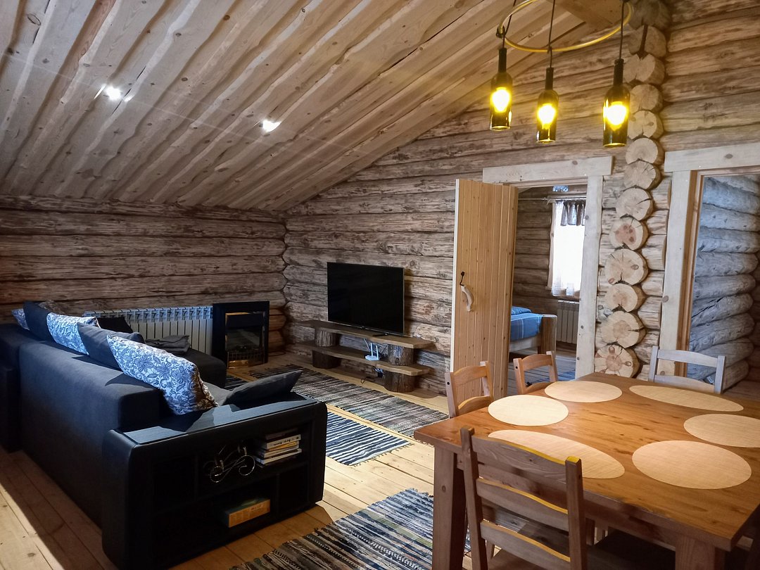 Изба 10-местный 3-комнатный