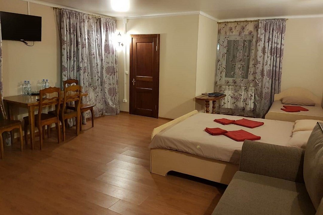 Номер 5-местный