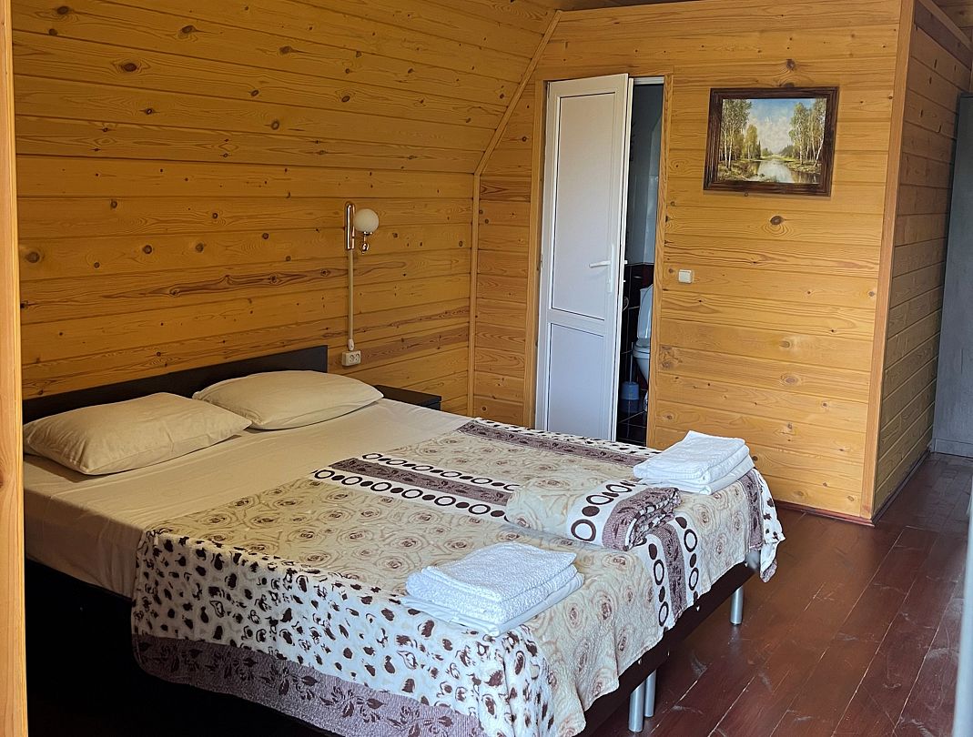 Коттедж 4-местный