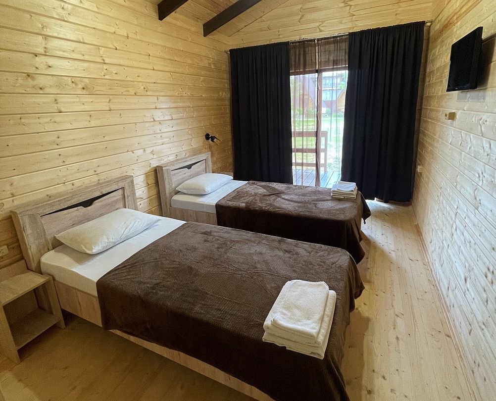 Коттедж 4-местный 2-комнатный