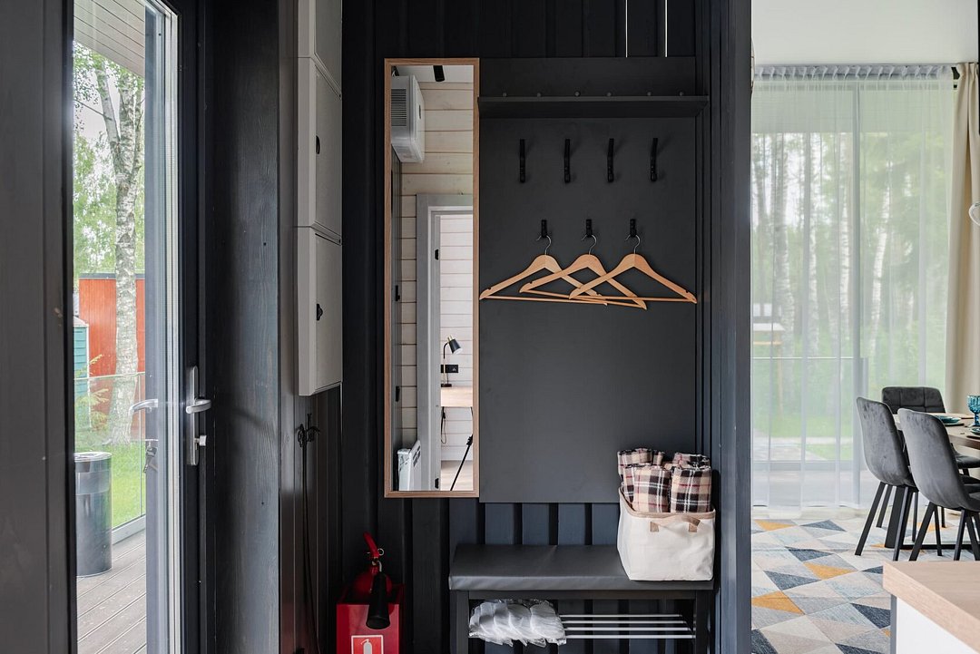 Дом 6-местный 4-комнаный (Glass box 85)