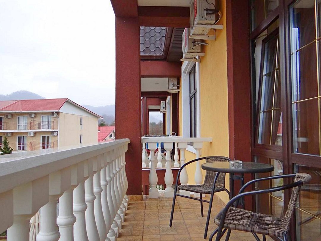 Стандартный 2-местный (с балконом)