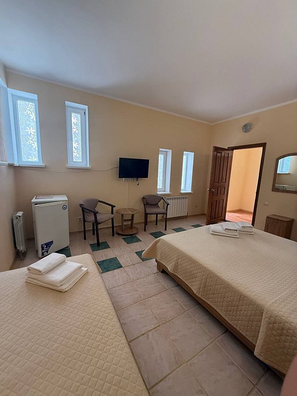 Номер 3-местный 1-комнатный №15,16