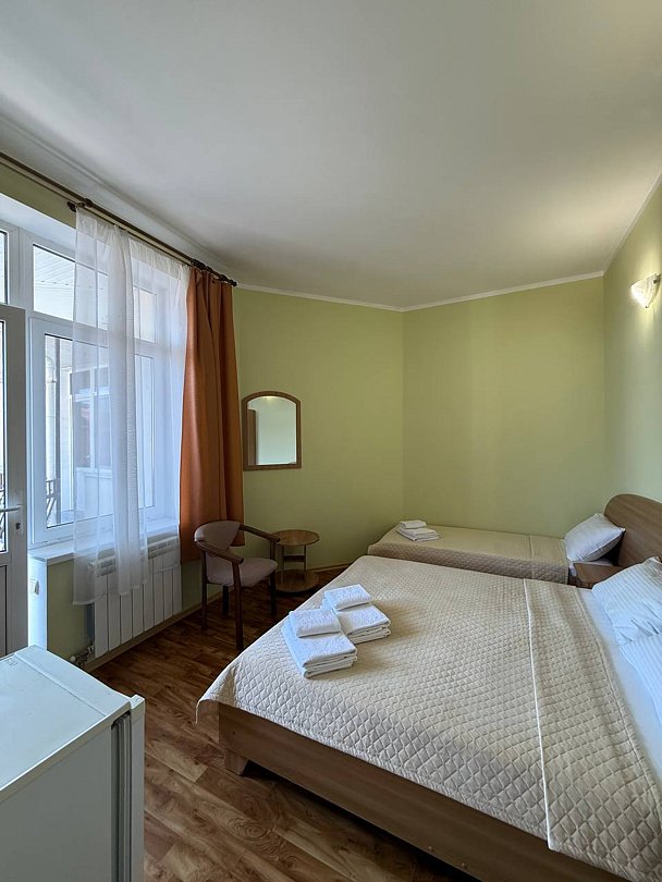 Стандартный 3-местный 1-комнатный №3,9