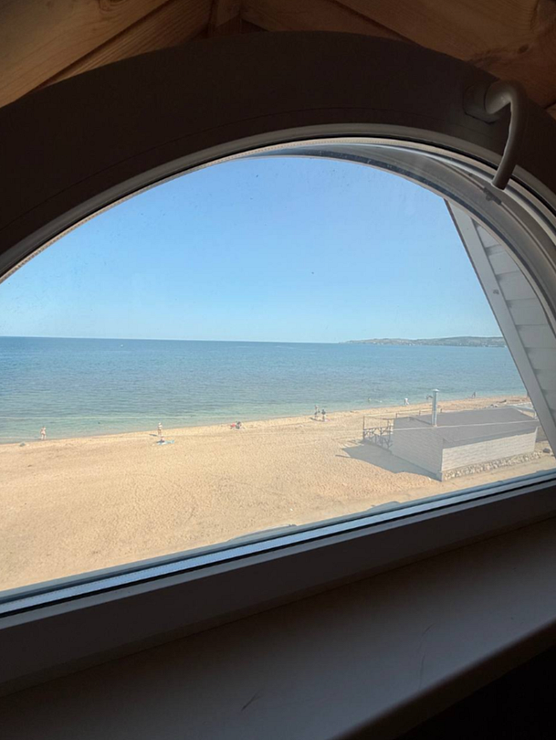 Улучшенный 4-местный 1-комнатный №14