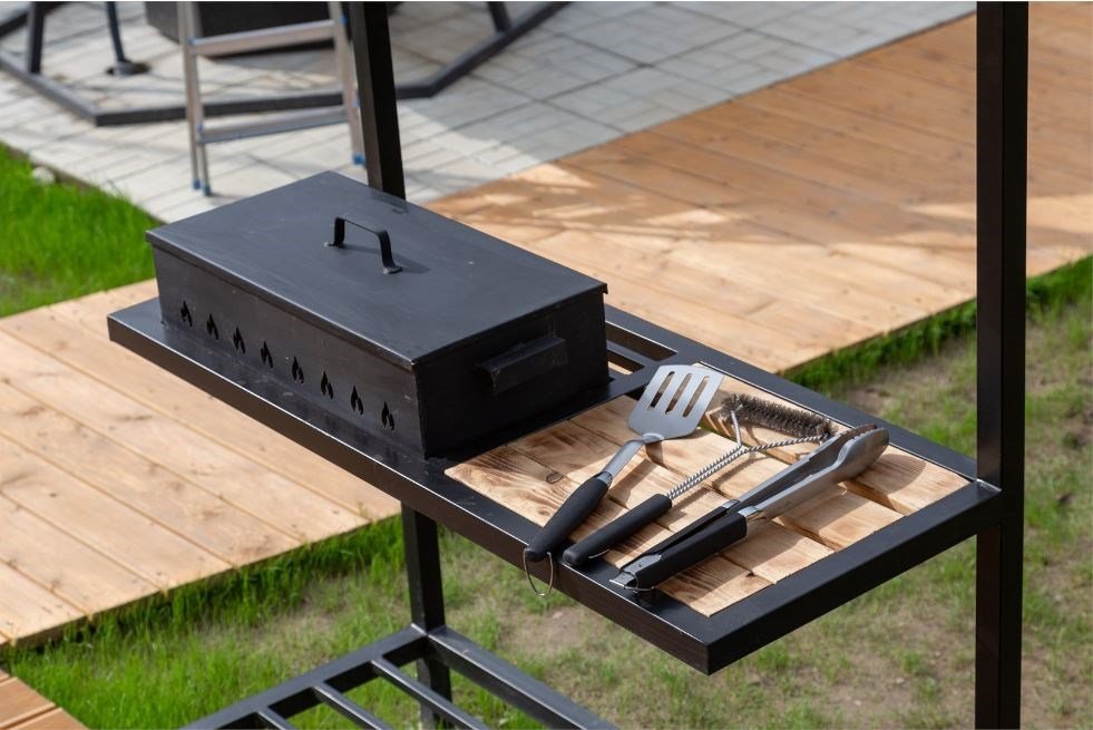 Коттедж 4-местный (с 1 спальней, купелью и баней)