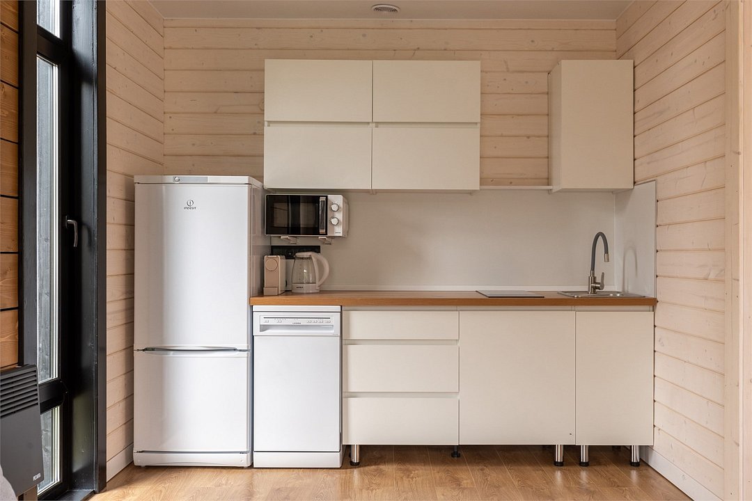 Коттедж 6-местный (с 2 спальнями, купелью и баней)