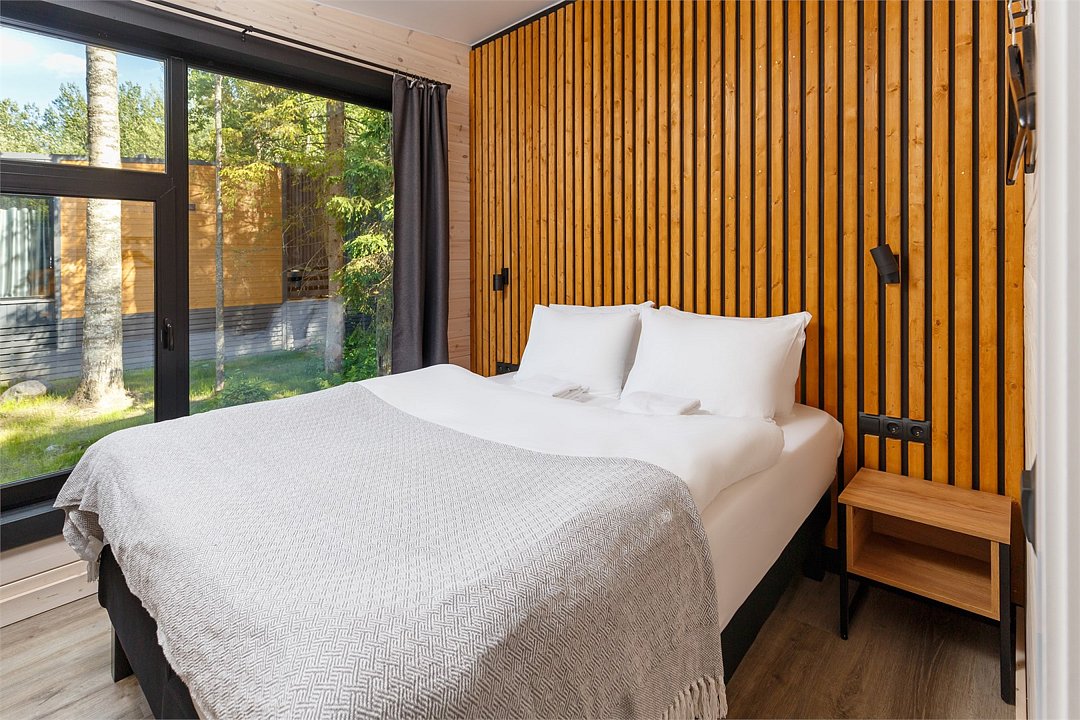 Коттедж Улучшенный 4-местный (с 2 спальнями и купелью)