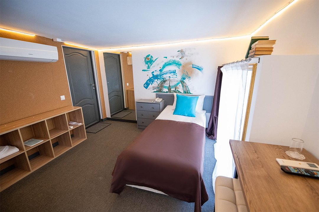 Стандартный 1-местный