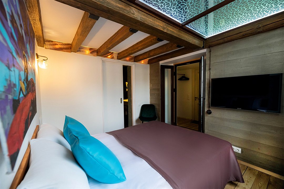 Супериор 2-местный (с гидромассажной ванной)