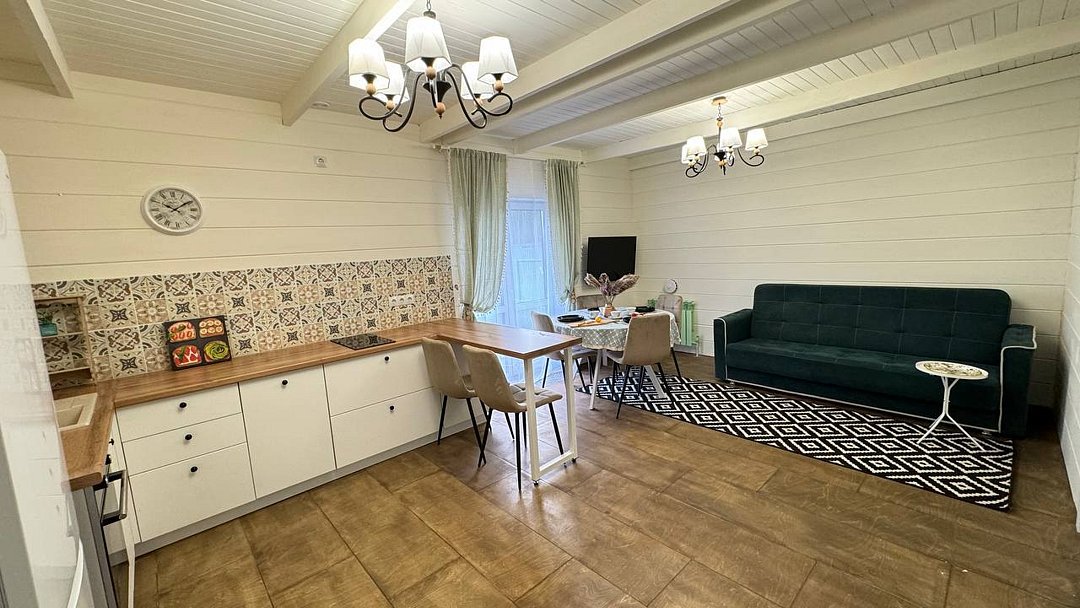 Коттедж 8-местный 4-комнатный