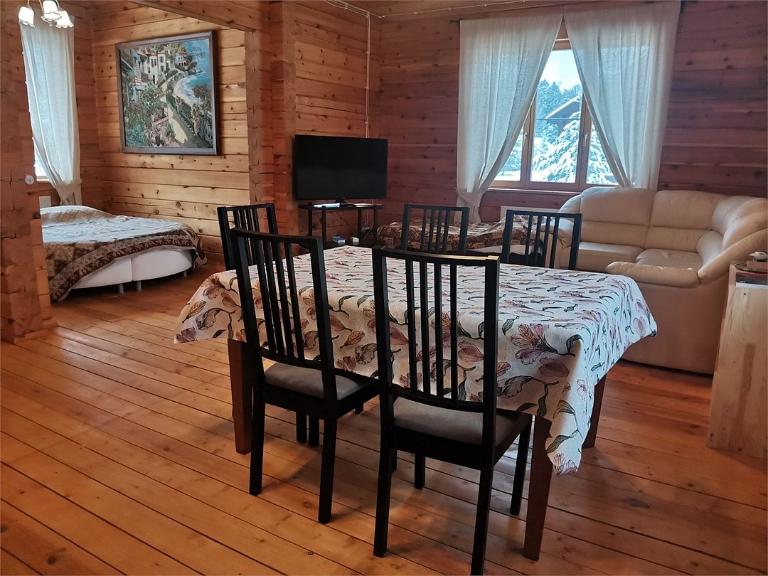 Дом 4-местный 2-комнатный Кедровый