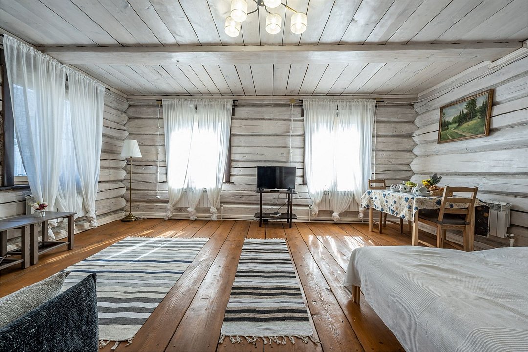 Дом 4-местный 2-комнатный Пущинский