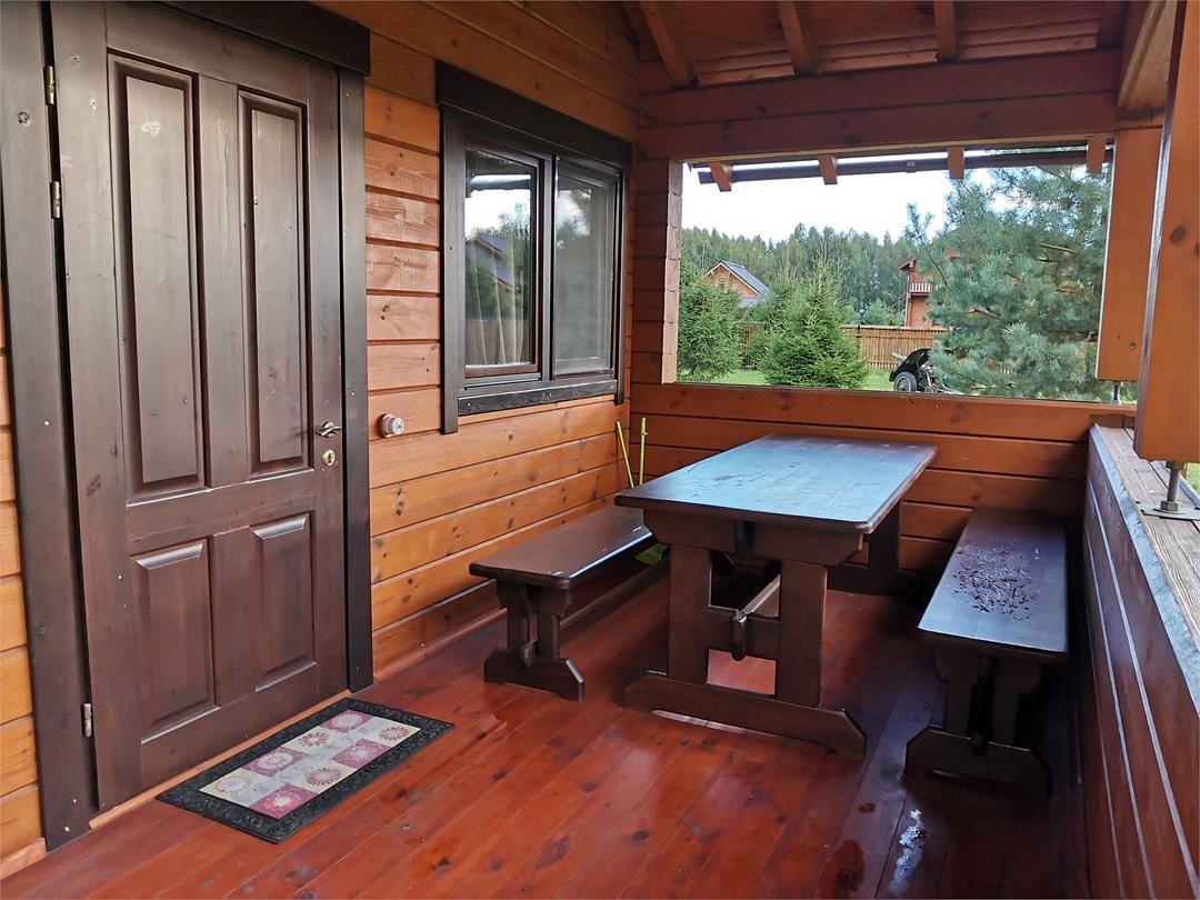 Дом 8-местный 4-комнатный Барский