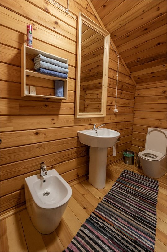 Дом 8-местный 4-комнатный Барский