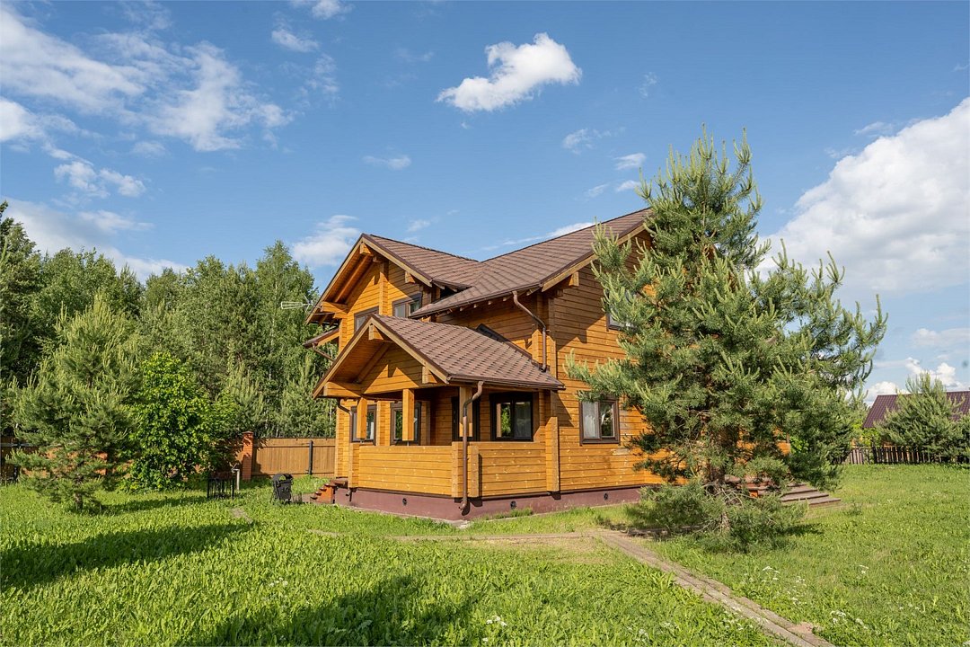 Дом 8-местный 4-комнатный Барский