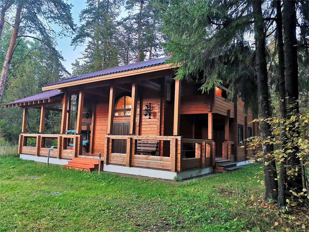 Дом 8-местный 4-комнатный Лесной