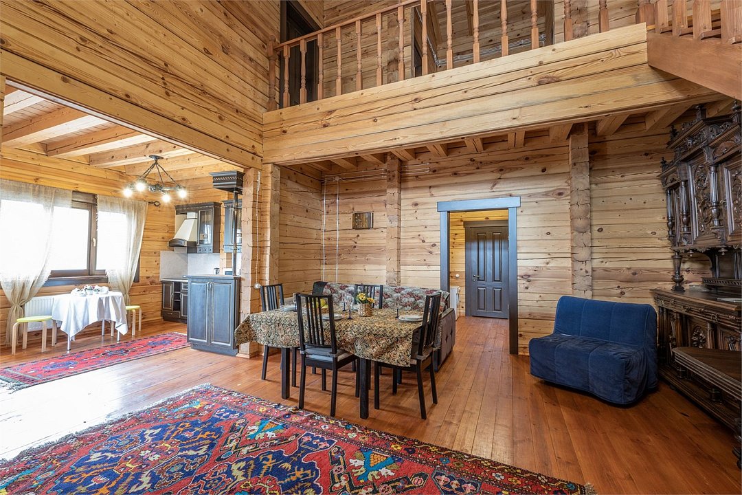 Дом 8-местный 4-комнатный Лесной