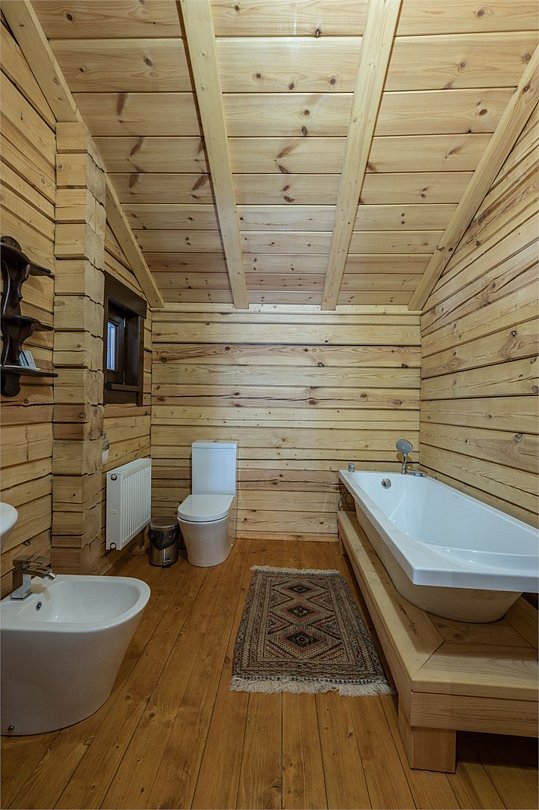 Дом 8-местный 4-комнатный Лесной