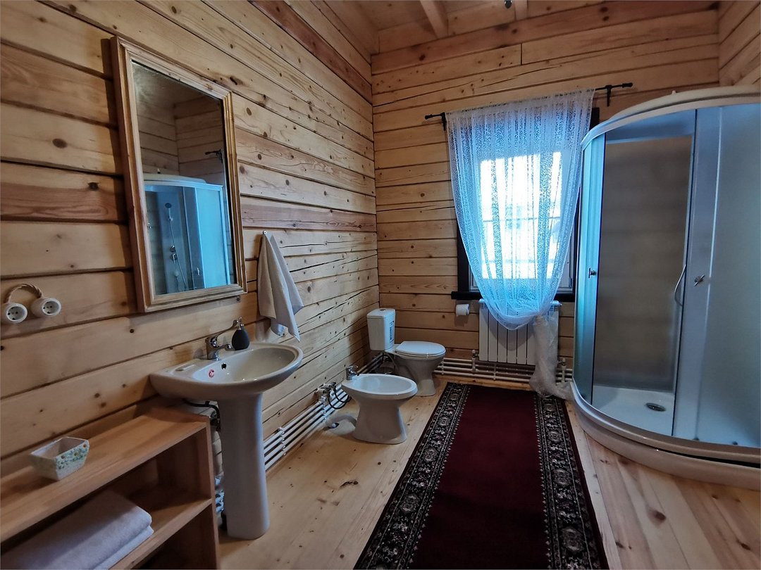 Дом 8-местный 4-комнатный Шереметьевский