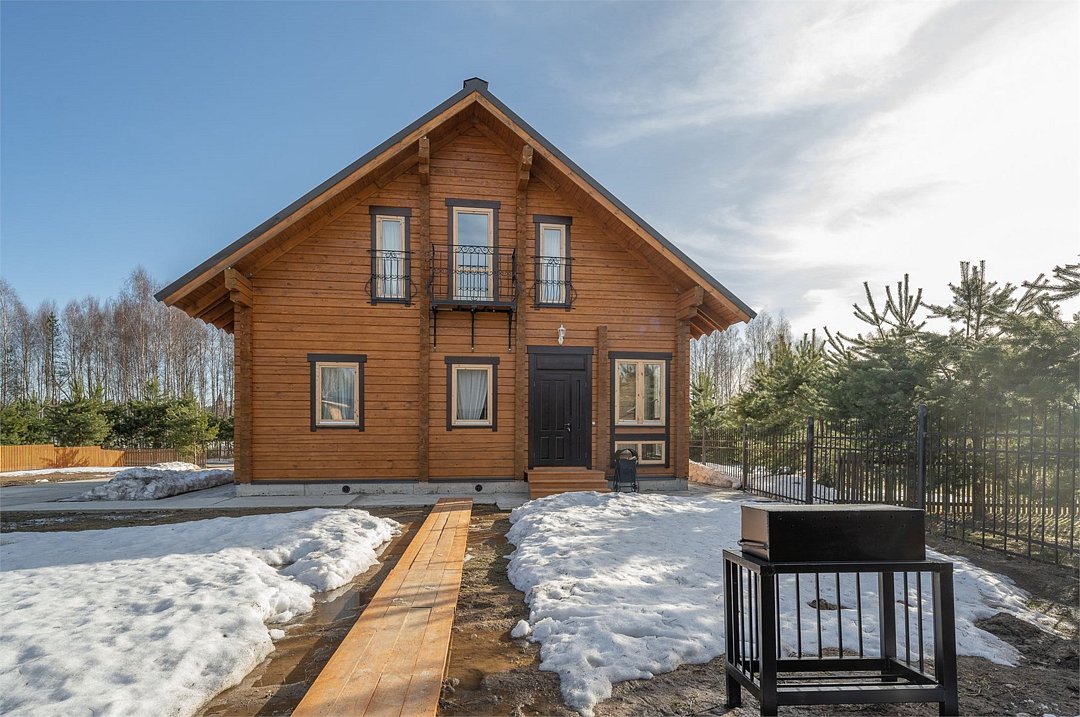 Дом 8-местный 5-комнатный Бородинский