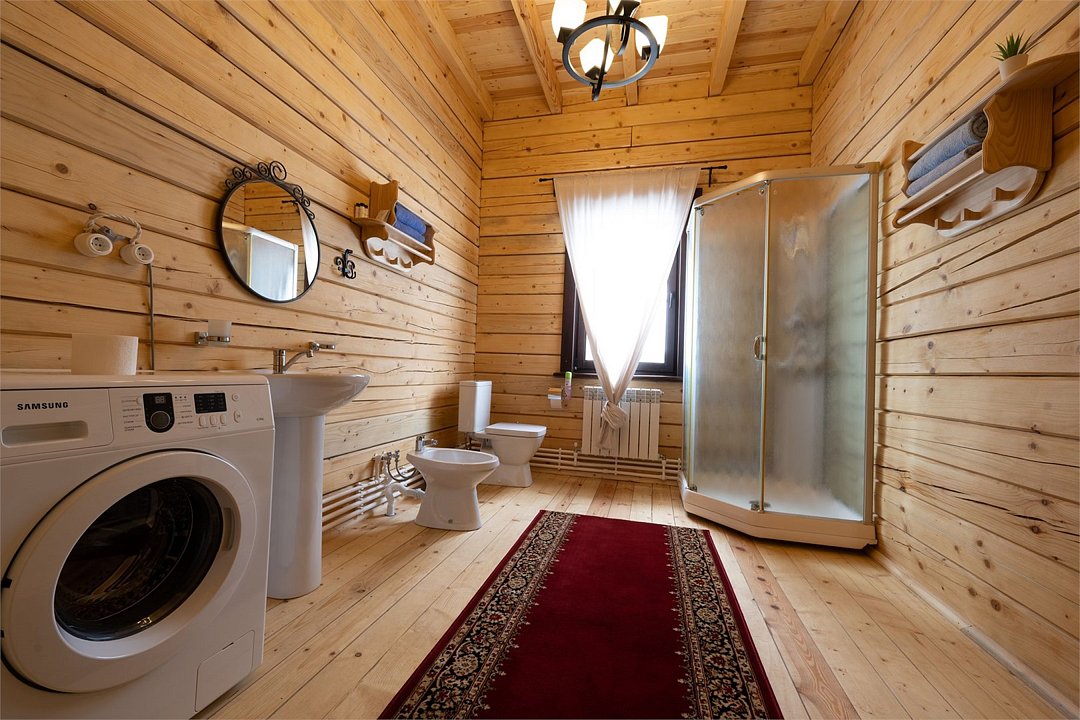 Дом 8-местный 5-комнатный Довыдовский