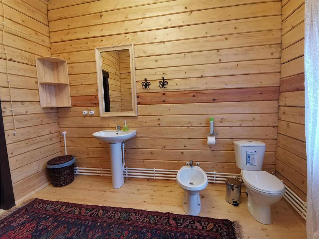 Дом 8-местный 5-комнатный Морозовский