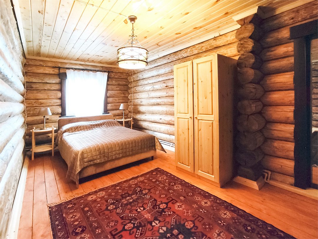 Дом 8-местный 5-комнатный Невский