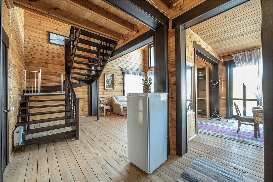 Дом 8-местный 5-комнатный Панфиловский