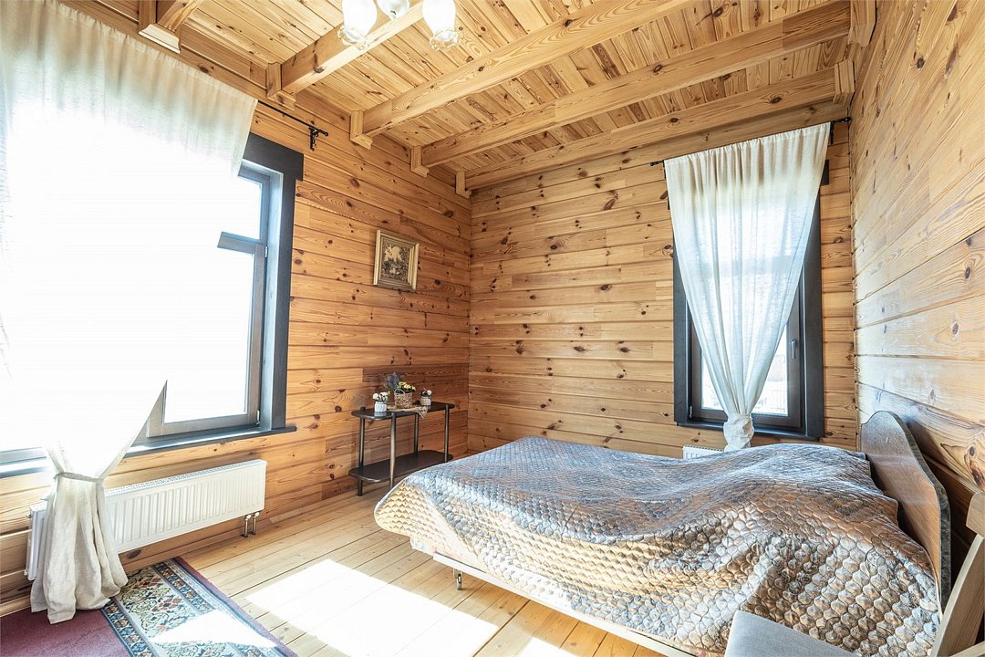 Дом 8-местный 5-комнатный Панфиловский