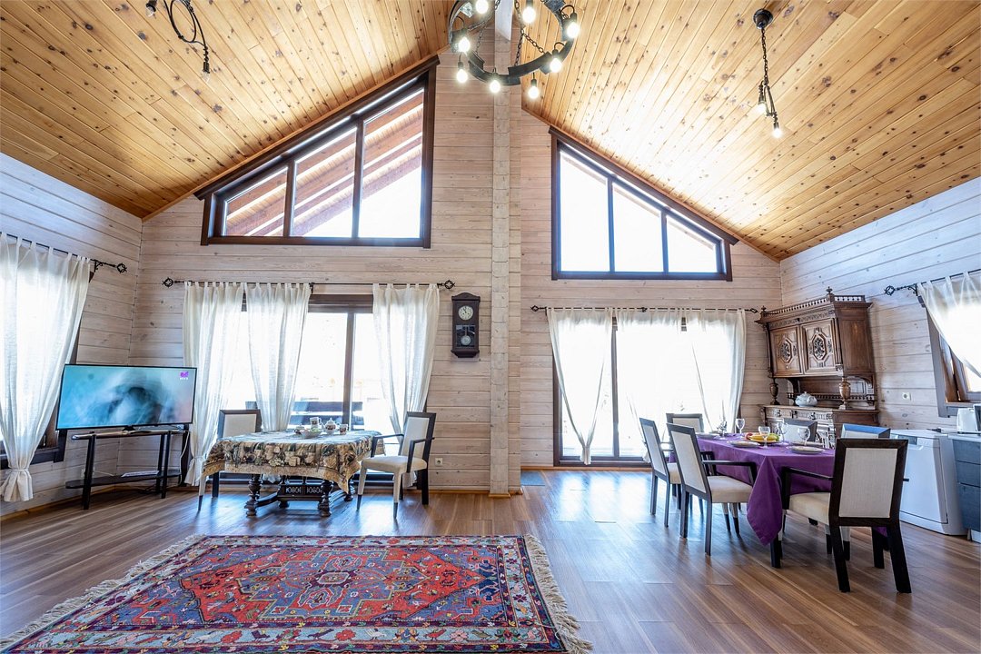 Коттедж 8-местный 4-комнатный Кутузовский